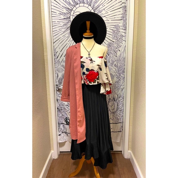 🌈 Beautiful romantic roses top - Picture 9 of 11